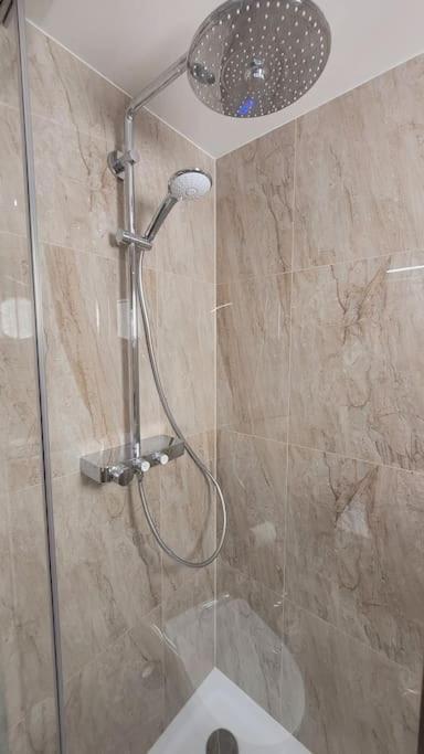 Luxusni Apartman Nedaleko Centra Πράγα Εξωτερικό φωτογραφία